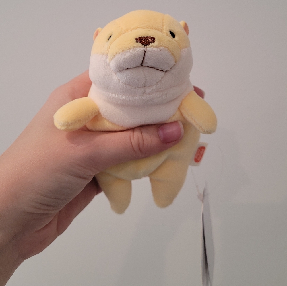 Banana Yellow Shinada Global Otter Keychain